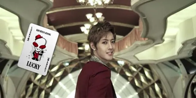 Yuk, Dengar Mini Album Ke-2 Kim Hyun Joong 'LUCKY'