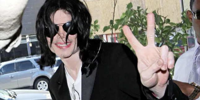 Foto Baru Jenazah Michael Jackson Beredar Lagi