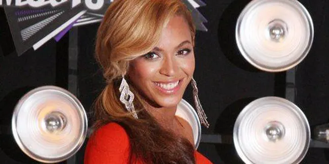 Beyonce Palsukan Kehamilan?