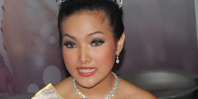 Astrid Ellena Siap Bersaing di Miss World 2011