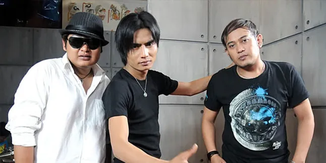 ST12 Terikat Kontrak, Harus Tampil Bertiga