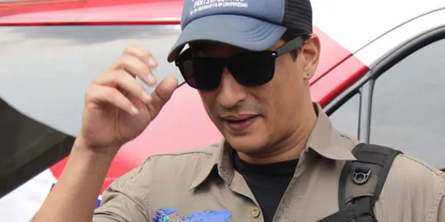 Bucek Depp Lanjutkan Perjalanan dari Malaysia