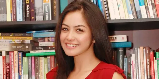 Revalina S Temat Tak Pernah Puas Dengan Akting