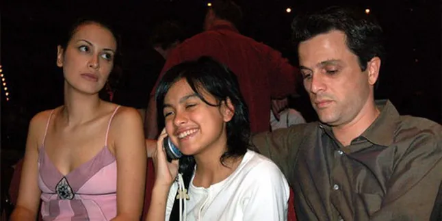 Michael Villareal: Sophia Latjuba Selingkuh