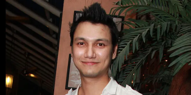 Christian Sugiono: Sushi Miya8i Itu Nama Catchy