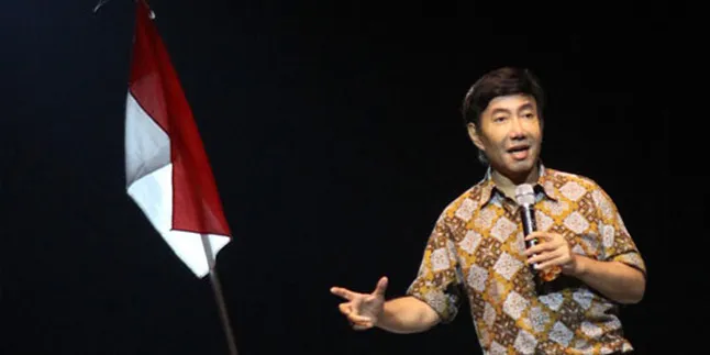 Guruh: Seni Adalah Alat Perjuangan