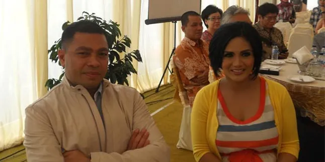 KD - Raul Dijamu Makan Malam Walikota Medan