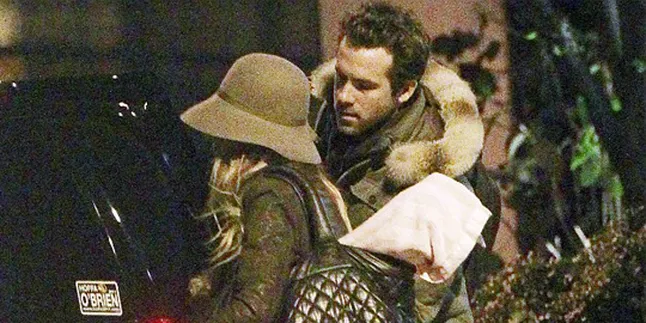 Blake Lively - Ryan Reynolds Berlanjut ke Apartemen?