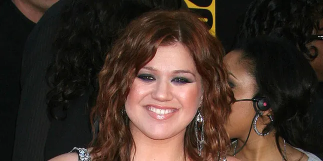 Kelly Clarkson: Saya Tak Butuh Pria