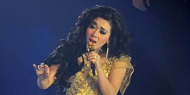 Syahrini Belum Tertarik Album Duet