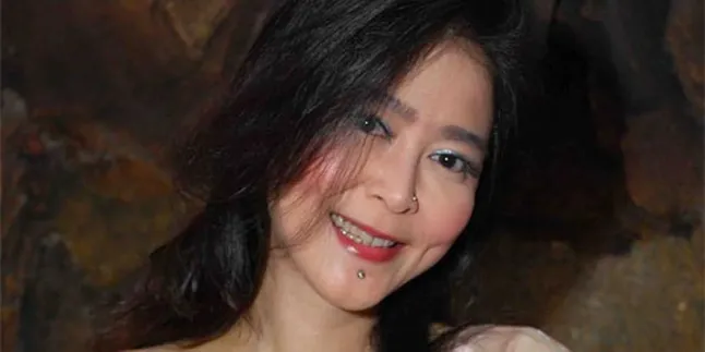 Meta Amelia Ciptakan Lagu Untuk Saipul Jamiell - Iwan Fals