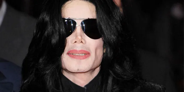 Michael Jackson Bertahan Sebagai Artis Terkaya!
