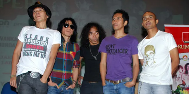 Slank Ingin Curi Perhatian Publik Singapura Slank Ingin Curi Perhatian Publik Singapura