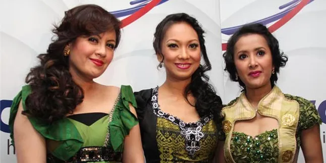 Be3 Deg-Degan Tampil di Depan Rhoma Irama