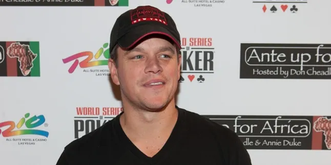 Matt Damon Bikin Produk Botol Ramah Lingkungan