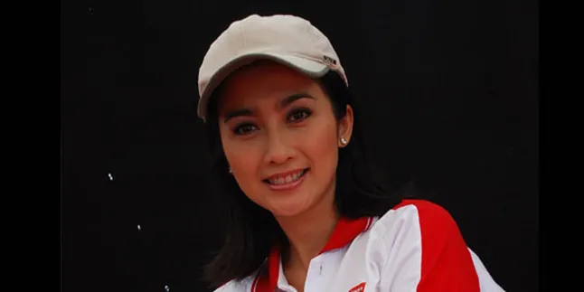 Keluarga Dukung Niat Desy Ratnasari Ikut Pilkada