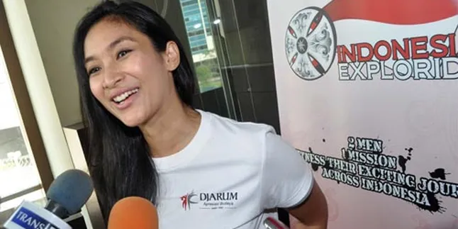 Happy Salma Kembali ke Opera