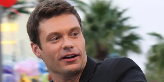 Ryan Seacrest Bikin Film Bareng Reese Witherspoon