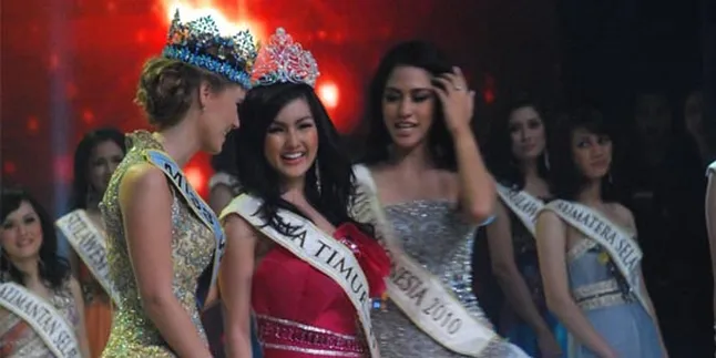 Astrid Ellena Masuk Lima Belas Besar Miss World 2011