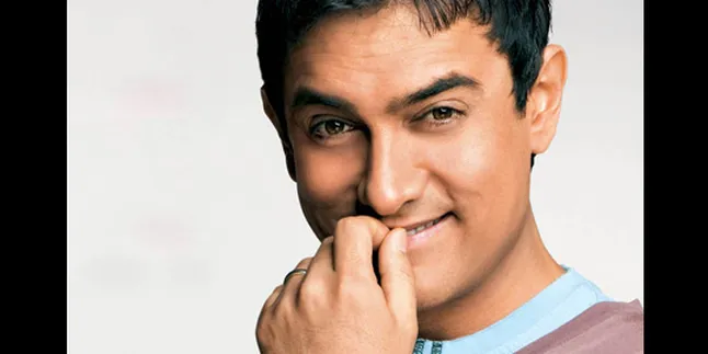 Aamir Khan - Rajinikanth Rambah Dunia Iklan!