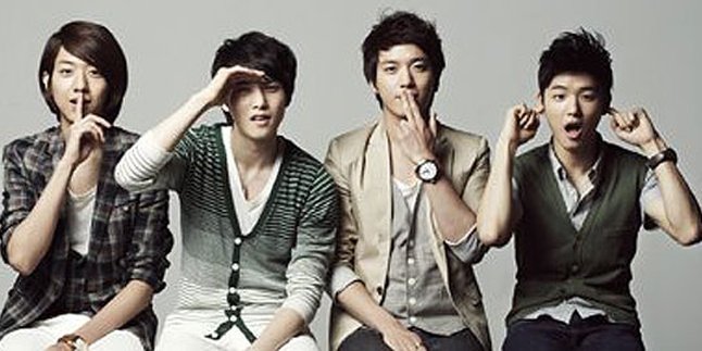 Konser CN Blue di Jakarta Sudah Terjual 2.500 Tiket!