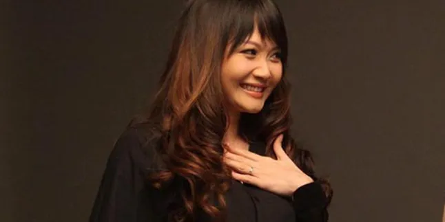 OMG! Alena Akan Tato Bayinya!