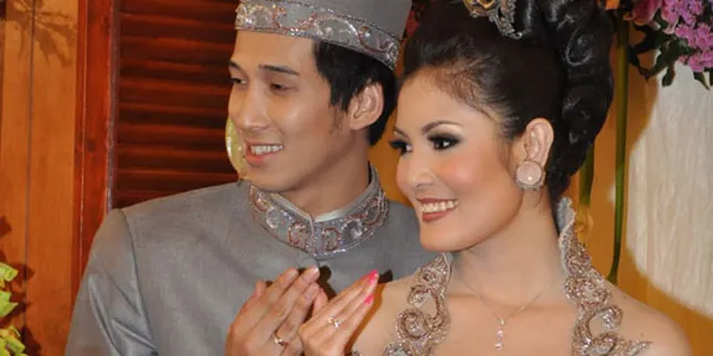 Begitu Dinyatakan Sah, Nindy Langsung 'Yes!'