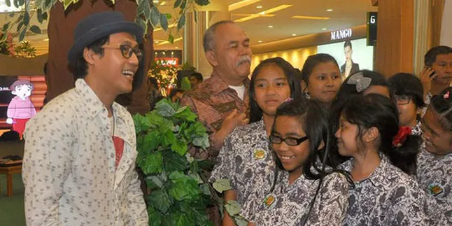 Nugie Ajak Anak-Anak Peduli Hutan