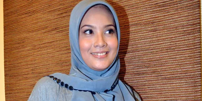 Elma Theana Buka Pikiran Soal TKW Lewat 'AZRAQ'