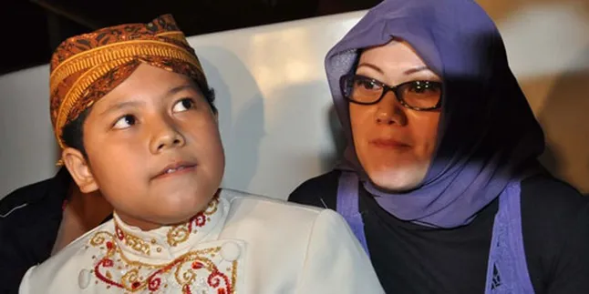 Putra Rhoma Irama Berbakat Dalang Dari Kakek?