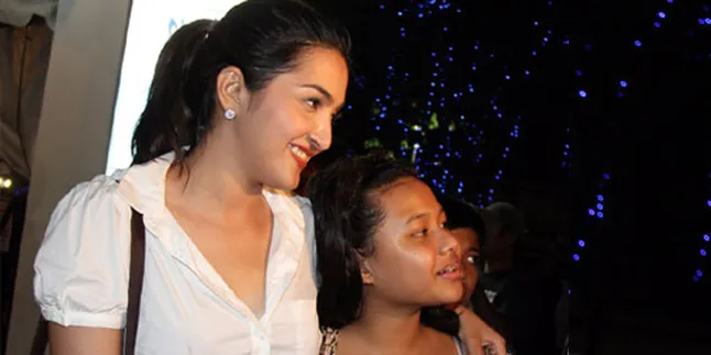 Ashanty - Aurel, Nonton Konser Akon Tanpa Anang