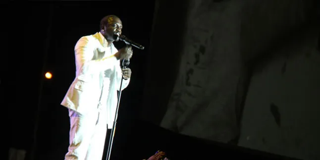 Akon Janji Kembali ke Indonesia Tahun Depan