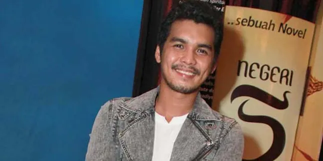 Mario Irwinsyah Tinggalkan Syuting Demi Sekolah