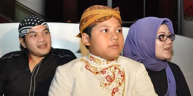 Anak Rhoma Irama Jadi Dalang di 'BUMIKU' Anak Rhoma Irama Jadi Dalang di 'BUMIKU'