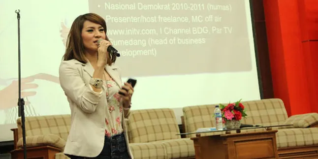 Bareng Chantal Concetta, KapanLagi.com® Go to UI Bareng Chantal Concetta, KapanLagi.com® Go to UI