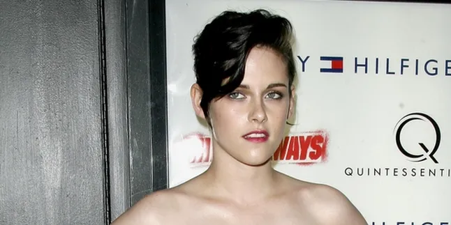 Kristen Stewart Negosiasi Peran di 'AKIRA'