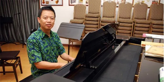 20 Tahun Berkarya Avip Priatna Tampil Klasik