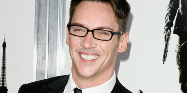 Jonathan Rhys Meyers Diganjar 1 Tahun Penjara