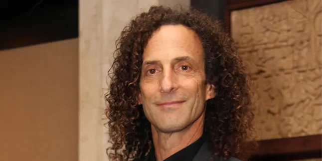 Misi Kenny G di Balik Bagi-Bagi Saxophone Misi Kenny G di Balik Bagi-Bagi Saxophone