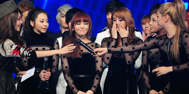 Geser SNSD, Wonder Girls Menangi M! Countdown
