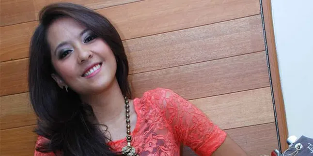 Lala Karmela Digandeng di Konser Musisi Senior