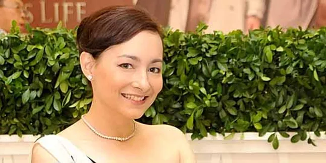 Absen Tampil, Dewi Rezer Puji Jupe