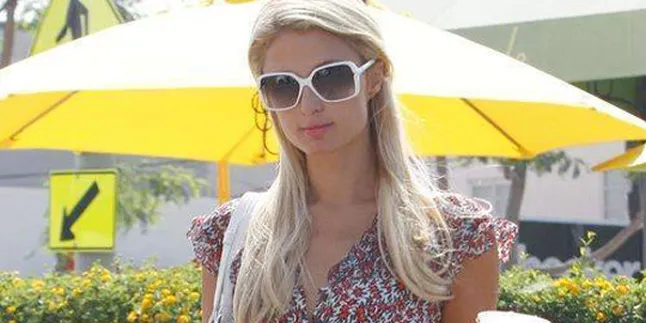 Adik Paris Hilton Jadi Buronan Polisi