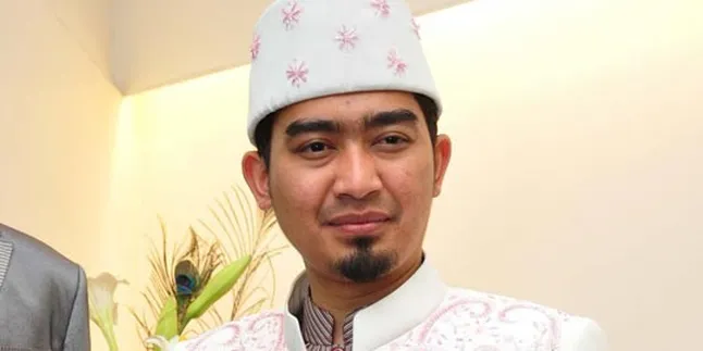 Ustad Solmed Tantang Bukti 'Video Mesum'