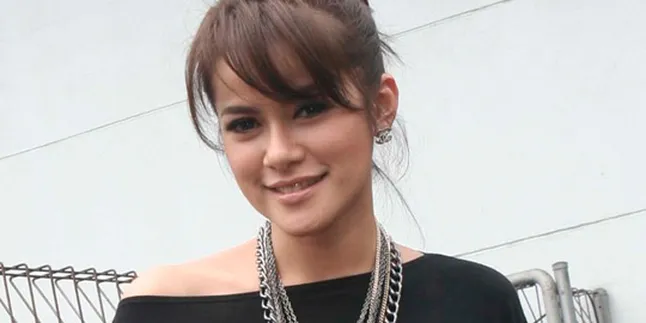 Olla Ramlan Kirim Doa Untuk Ibas - Aliya