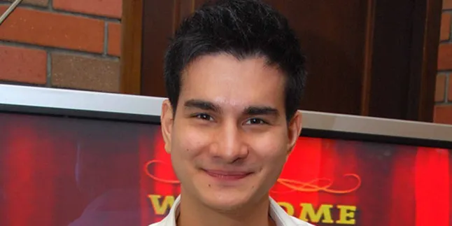 Steve Emmanuel Beberkan Kriteria Cewek Idaman