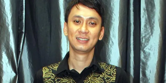 Vincent Rompies Impikan Film Yang Serius! Vincent Rompies Impikan Film Yang Serius!