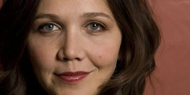 Maggie Gyllenhaal Hamil Anak Kedua?