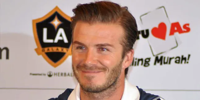 Gara-Gara Beckham, Sepatu dan Blackberry Amblas Gara-Gara Beckham, Sepatu dan Blackberry Amblas