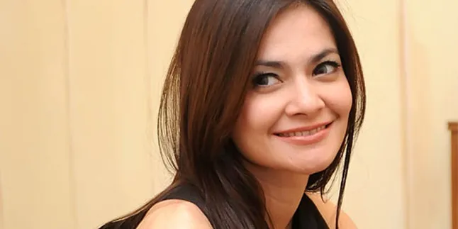 Cut Tary: Teddy Sudjadi Teman Dalam Suka Duka